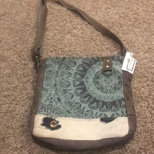Myra crossbody NWT